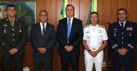 Ministro da Defesa anuncia novos comandantes das Forças Armadas